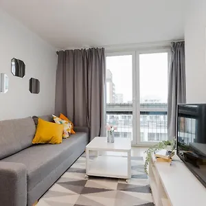  Apartament Shortstaypoland Grzybowska